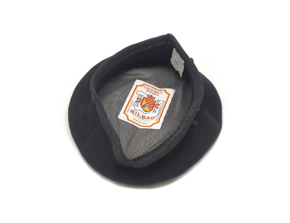Basco nero in panno modello Boina spagnolo