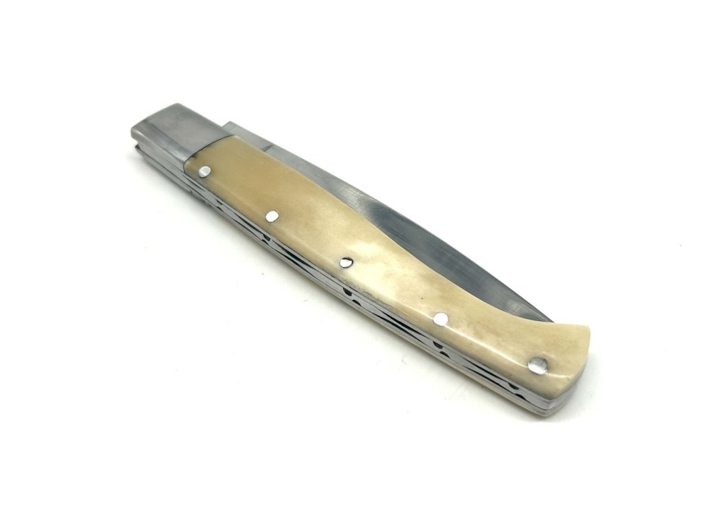 Knife with blonde buffalo horn 20 cm